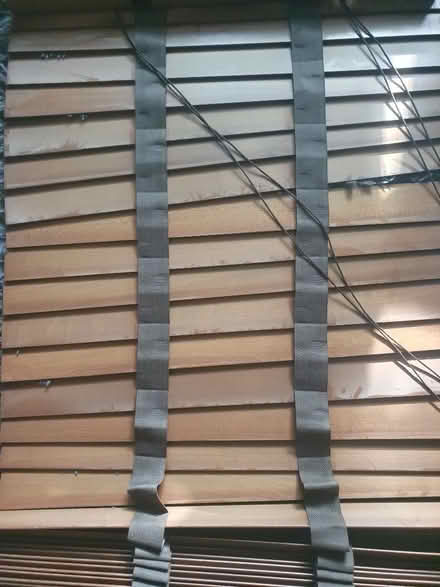 Photo of free Wooden venetian blinds (Reddish SK5) #2