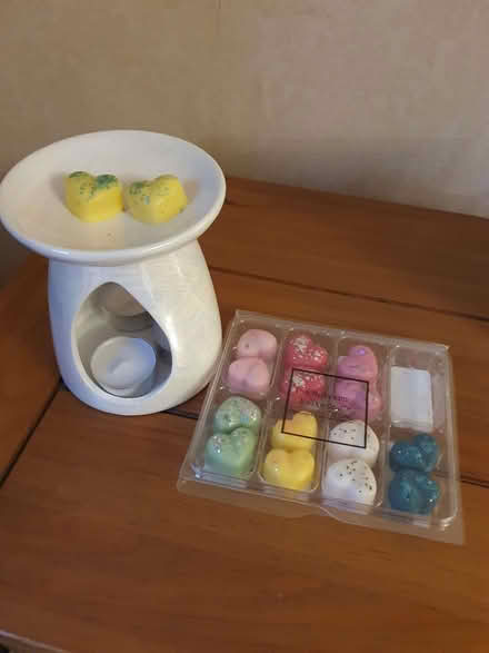 Photo of free Wax melts (Malvern WR14) #1
