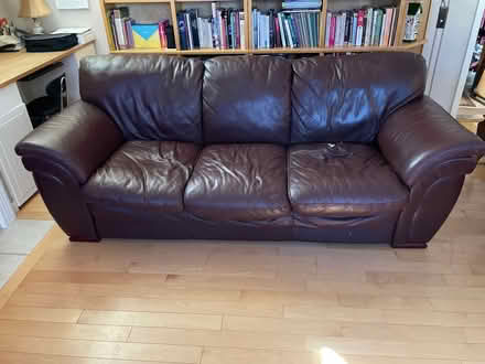 Photo of free Leather couch (Beaverton Cedar Hills) #1