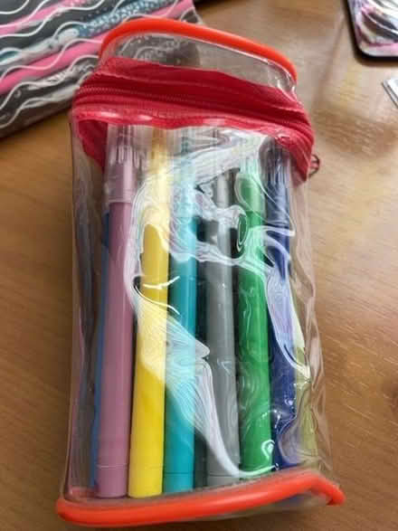 Photo of free Bag of Felt Tip Pens (Longthorpe) #1