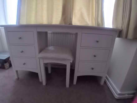 Photo of free Dressing table and stool (Wheathampstead AL4) #1