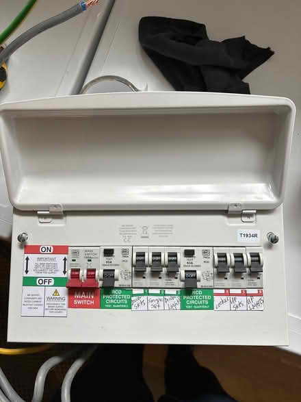 Photo of free Fuse board (Central St Leonards TN38) #2