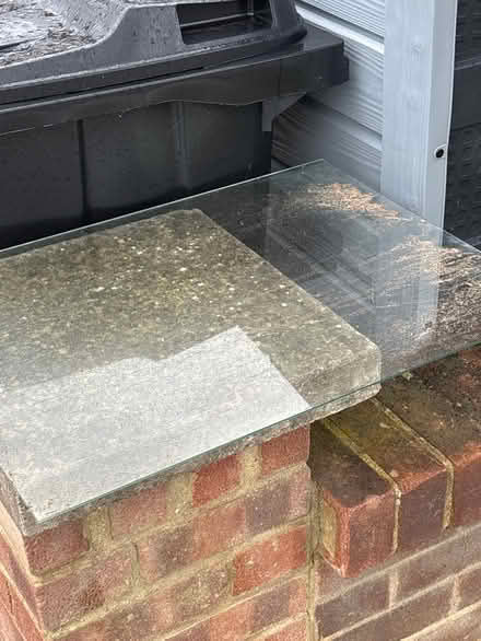 Photo of free Glass panel (Woodley RG5) #1
