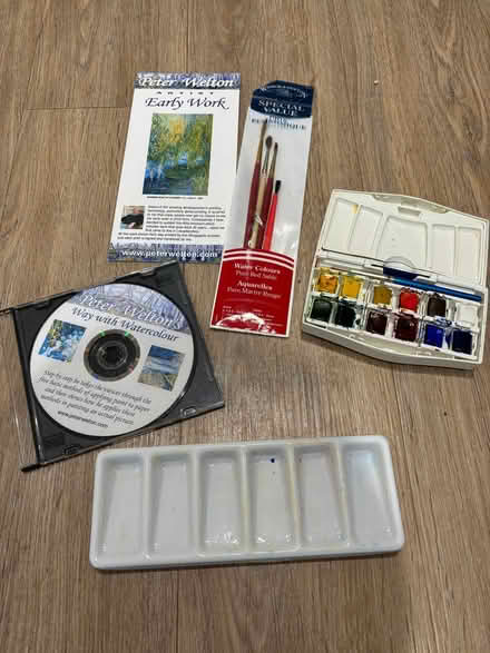 Photo of free Travelling water colour set (Kenilworth CV8) #1