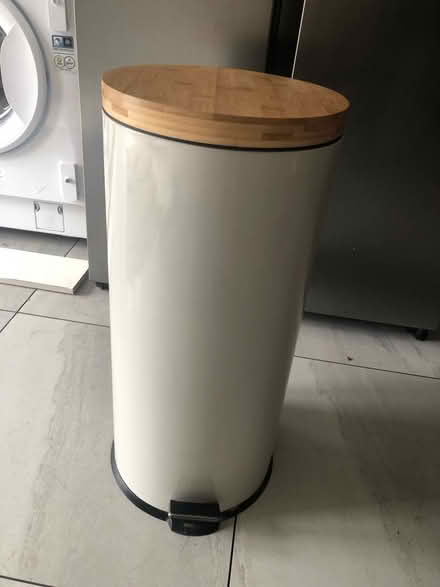 Photo of free Pedal Bin Soft Close like New (West Kingsdown TN15) #1