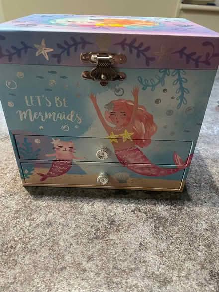 Photo of free Mermaid jewellery box (Waterlooville PO8) #1