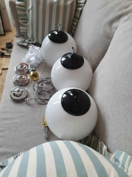 Photo of free Globe lights (Lewisham SE13) #2