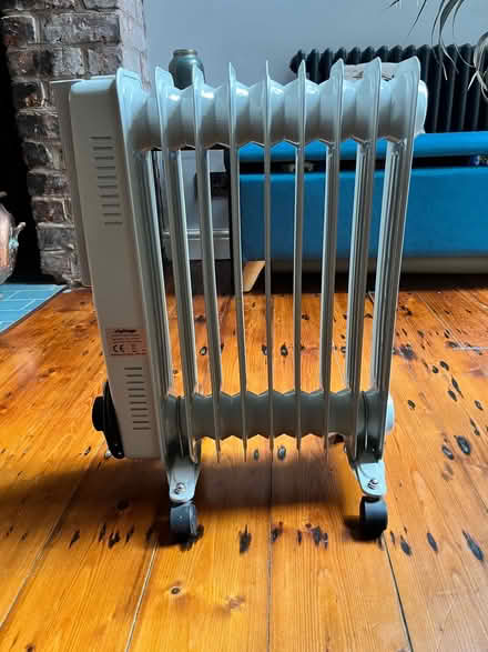 Photo of free Oil heater (Levenshulme M19) #1