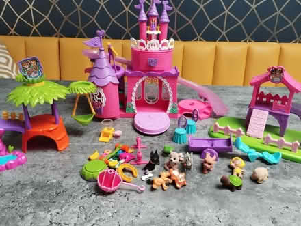 Photo of free In my pocket "stuff" (East grinstead, Furzefield) #1