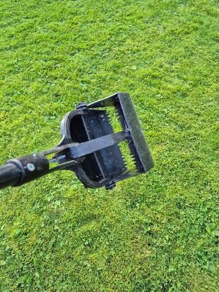 Photo of free Long handled poop scoop (Shap CA10) #3