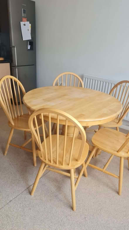 Photo of free Dining table and 5 chairs (Great Billing) #1
