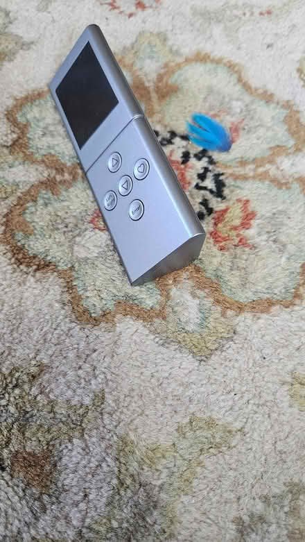 Photo of free remote controler for sleep # bed (friendswood tx 77546) #3