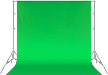 Photo of Green screen for photos (Banstead, SM7) #1