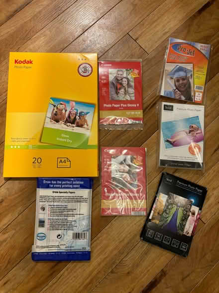 Photo of free assorted photographic paper (Norbiton KT3) #1