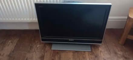 Photo of free TV with remote (Bristol BS4) #2