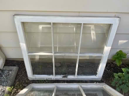Photo of free Window (Falls Road Park) #1