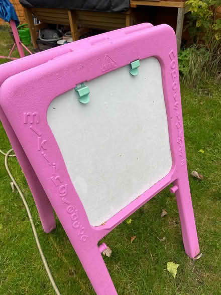 Photo of free ELC Kids garden easel (Chesham HP5) #2