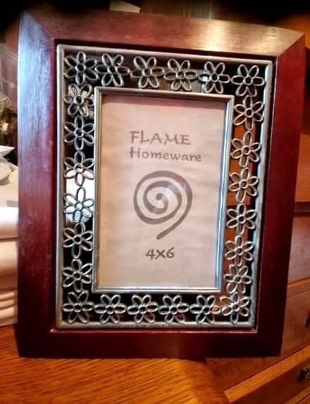 Photo of free Fancy picture frame (Central Lancaster LA1) #1
