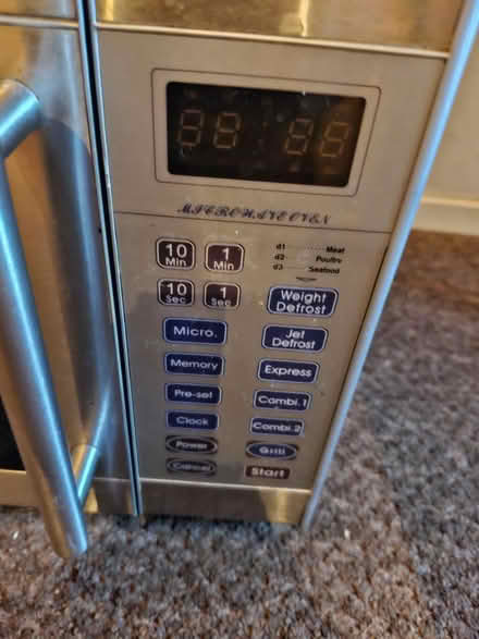 Photo of free Microwave (SS0) #3