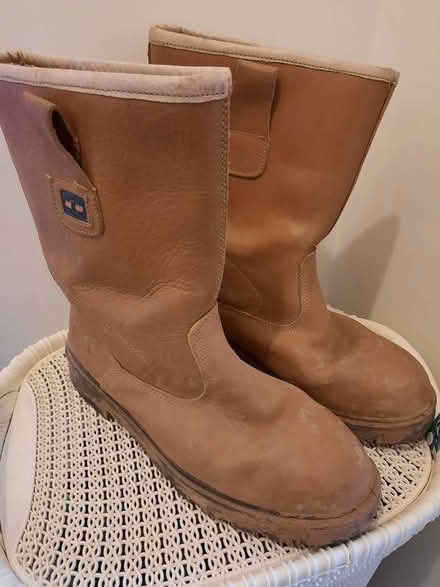 Photo of free Size 11 rigger boots (CV9 atherstone) #1