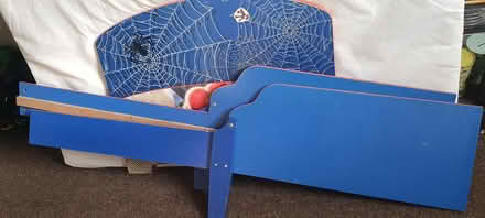 Photo of free Kid's bed and mattress (Leeds LS11) #2