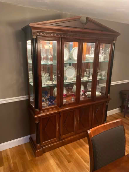 Photo of free Dining room hutch (Near Hudson line) #1