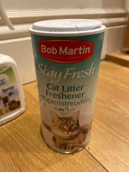 Photo of free Cat bits - food, flea spray (N227by) #2
