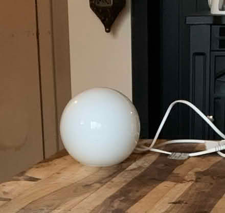 Photo of free Habitat ball lamp (Windsor) #1