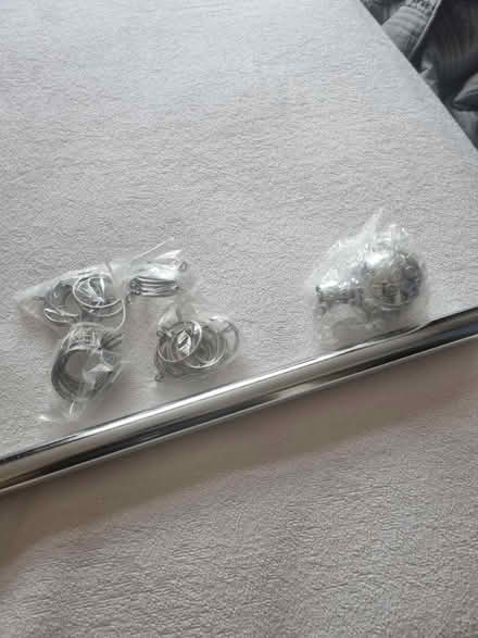 Photo of free Small curtain pole (LA4) #3