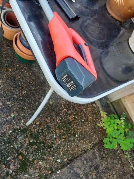 Photo of free Hedge trimmer. (Stubbington PO14) #1