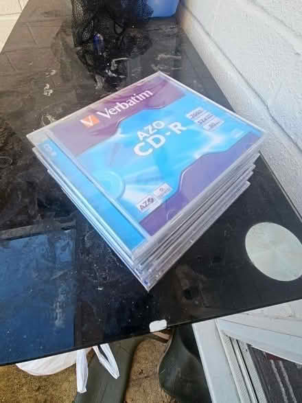 Photo of free 6 re write able cds (South Croydon CR2) #1