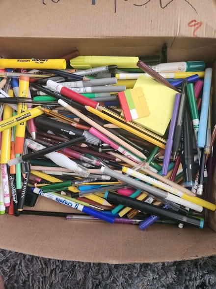 Photo of free Felt tips and more (E8) #1