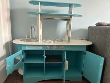 Photo of free Wooden toy kitchen (CV3) #2