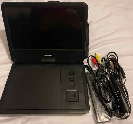 Photo of free 2 portable dvd players (Claughton) #2