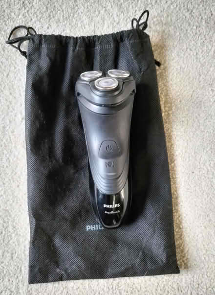 Photo of free Philips AT 899 shaver (Kelham Island S3) #1