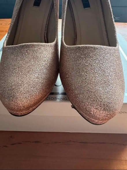 Photo of free Quiz glitter heels size 5 (Top Valley NG5) #2