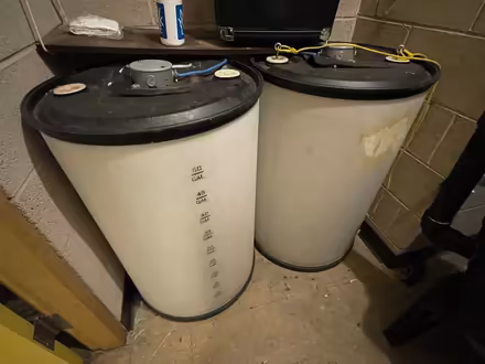 Photo of free 50 gallon plastic drums (Farmington, MI) #1