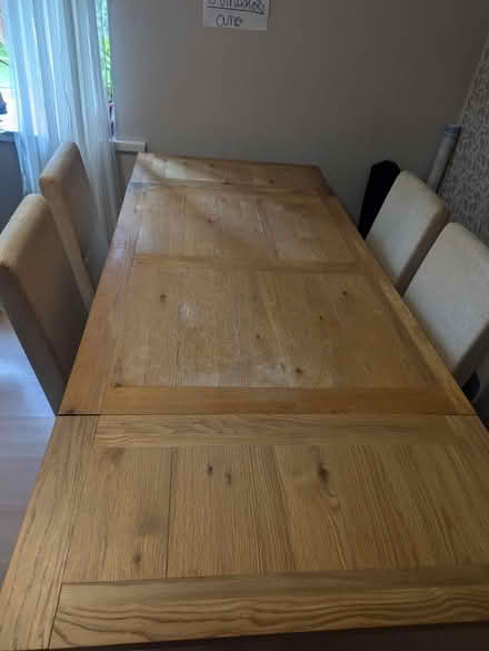 Photo of free Extendable Wooden table (LU34) #3