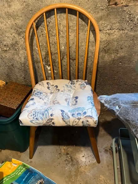 Photo of free Another nice wooden chair (Greenlake) #1