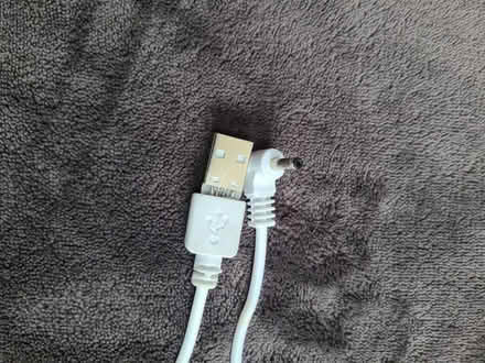 Photo of DC 3.5 mm/1.35 mm 5 V barrel cable (Headington, OX3) #3