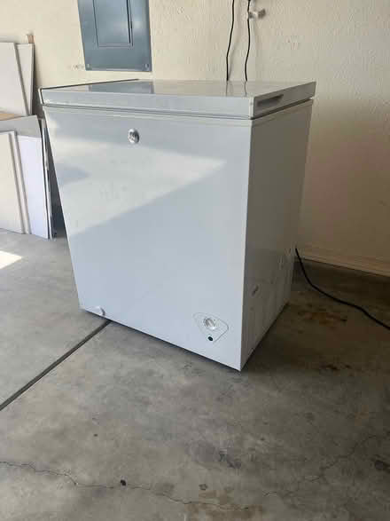 Photo of free Chest freezer (Paradise hills) #1