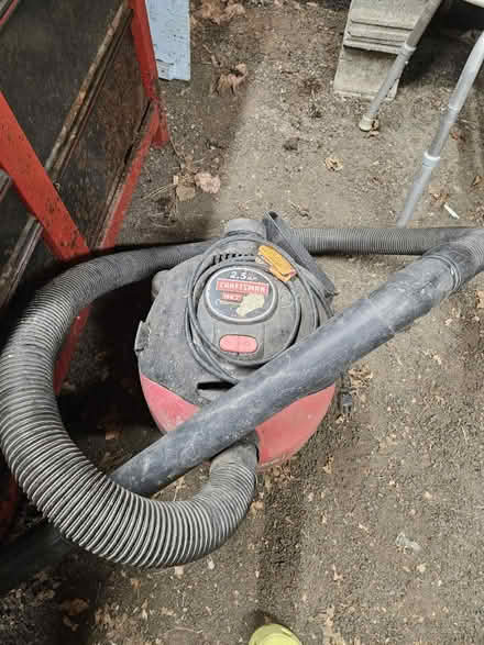 Photo of free medium size shop vac (Poughkeepsie) #1