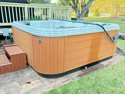 Photo of free Hot Tub (Mall of Georgia area) #1