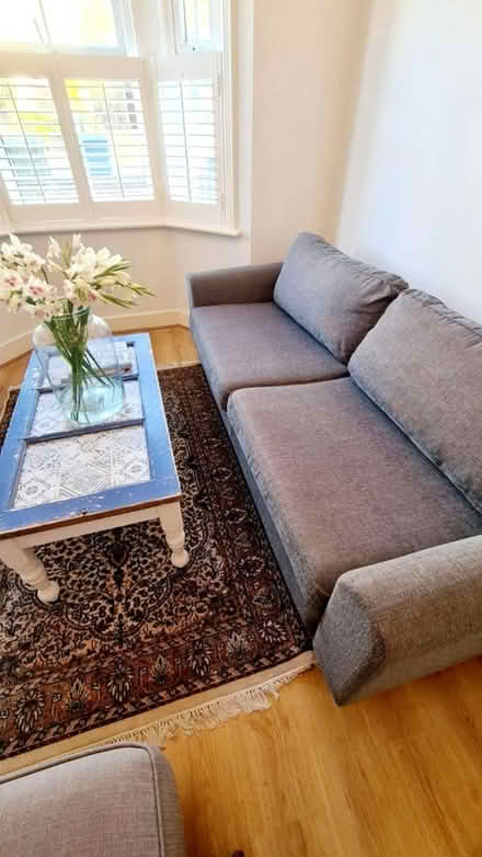 Photo of free Sofa (GU52) #1