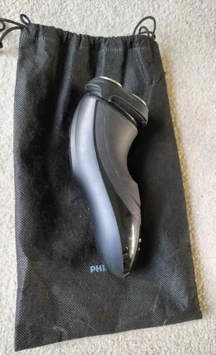 Photo of free Philips AT 899 shaver (Kelham Island S3) #2