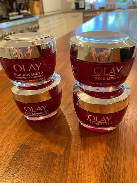 Photo of free Olay Regenerist Cream (Belmont) #1