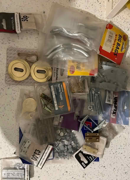 Photo of free Hardware bits and bobs (Mitcham CR4) #1