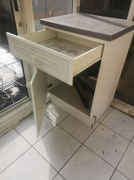 Photo of free Single kitchen unit (Oldfield Park) #3
