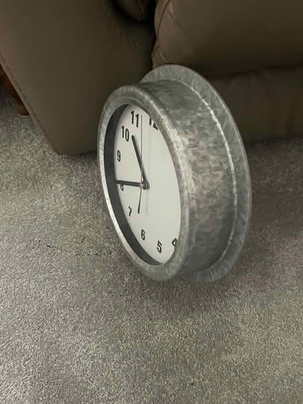 Photo of free Wall clock (Enfield EN1) #1