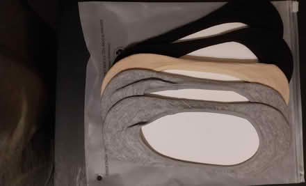 Photo of free Pop socks (Earley RG6) #2